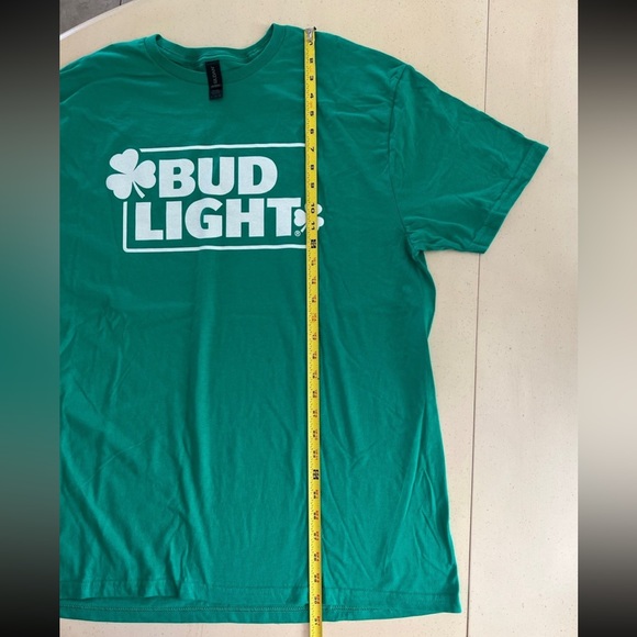 New Unisex crewneck XL Saint Patrick’s Day t-shirt bundle - Picture 3 of 8